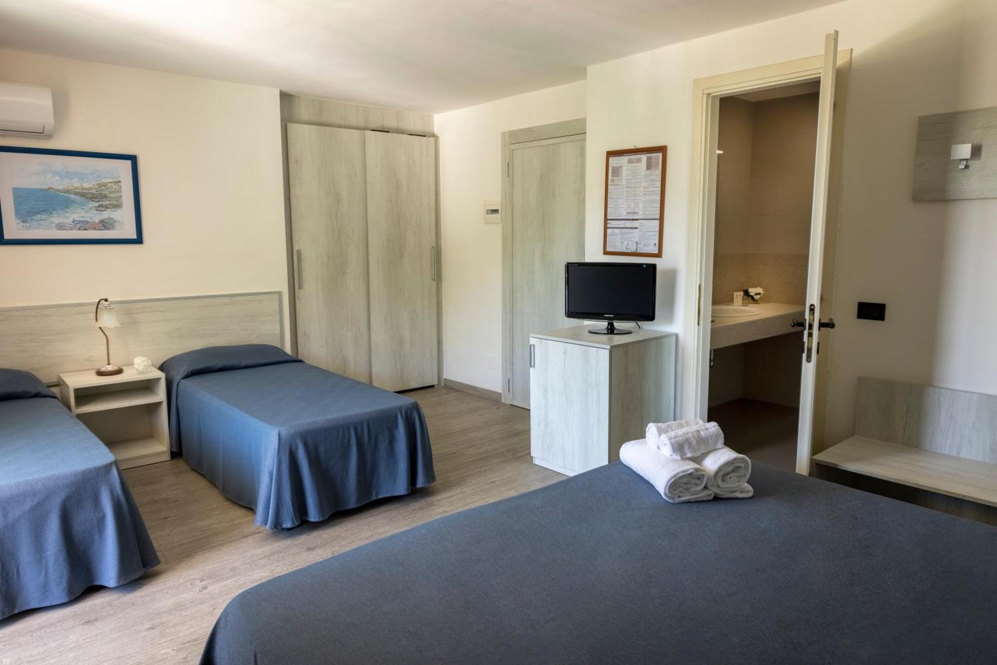 Pugnochiuso Resort Hotel Del Faro Vieste Buitenkant foto